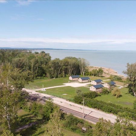 Napsugar Club Es Panzio Bed & Breakfast Fonyod Bagian luar foto