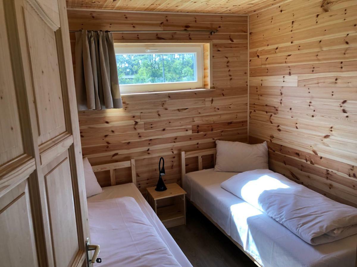 Napsugar Club Es Panzio Bed & Breakfast Fonyod Bagian luar foto